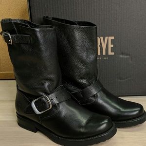 Frye women veronica short boots 6m